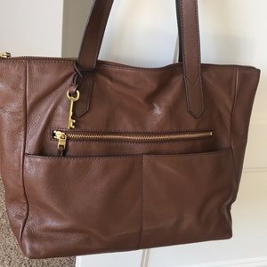 FOSSIL brown leather purse